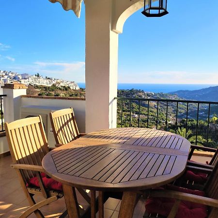 Lovely 2 Bedroom Apartment With Sea View, Frigiliana Luaran gambar
