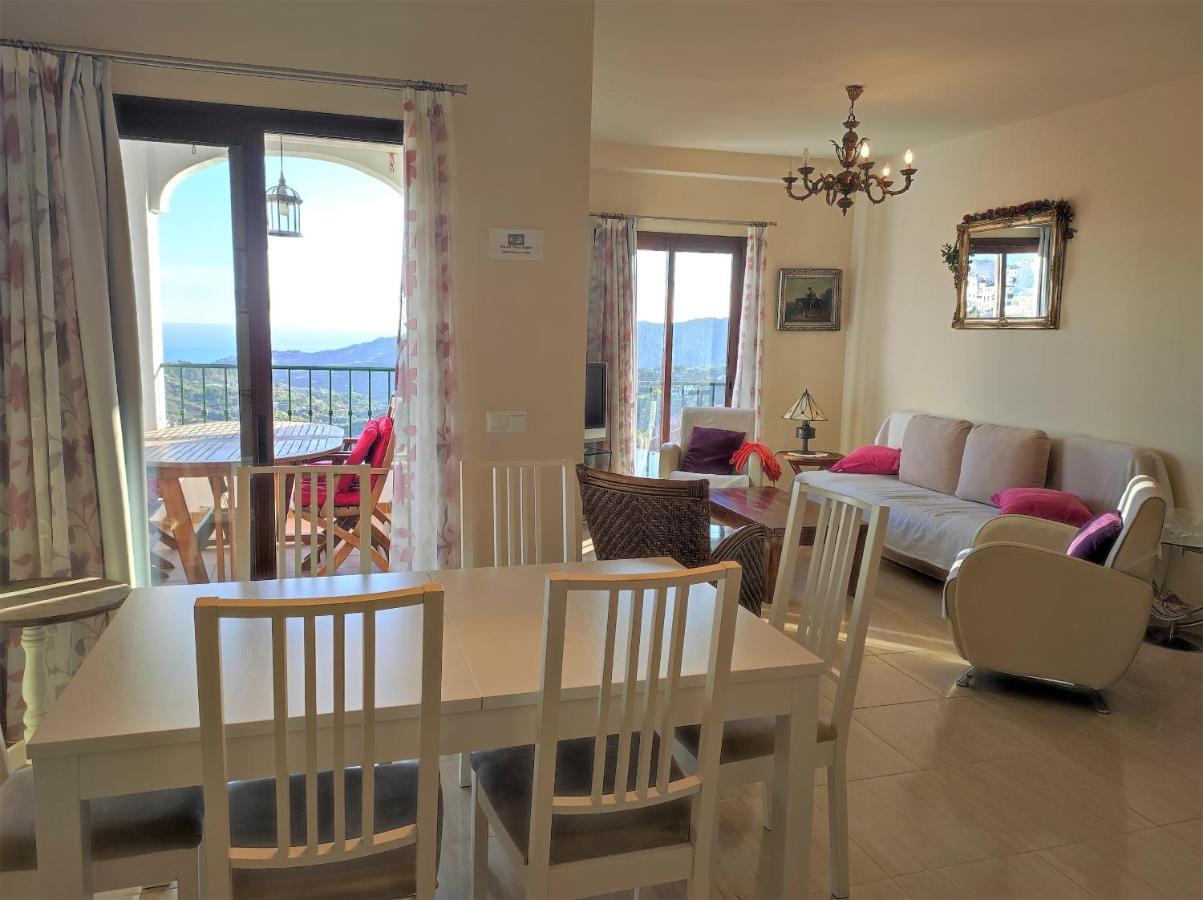 Lovely 2 Bedroom Apartment With Sea View, Frigiliana Luaran gambar